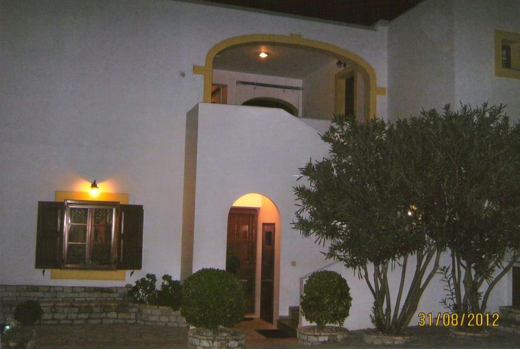 Kondoliánika Cerigo House 아파트 외부 사진
