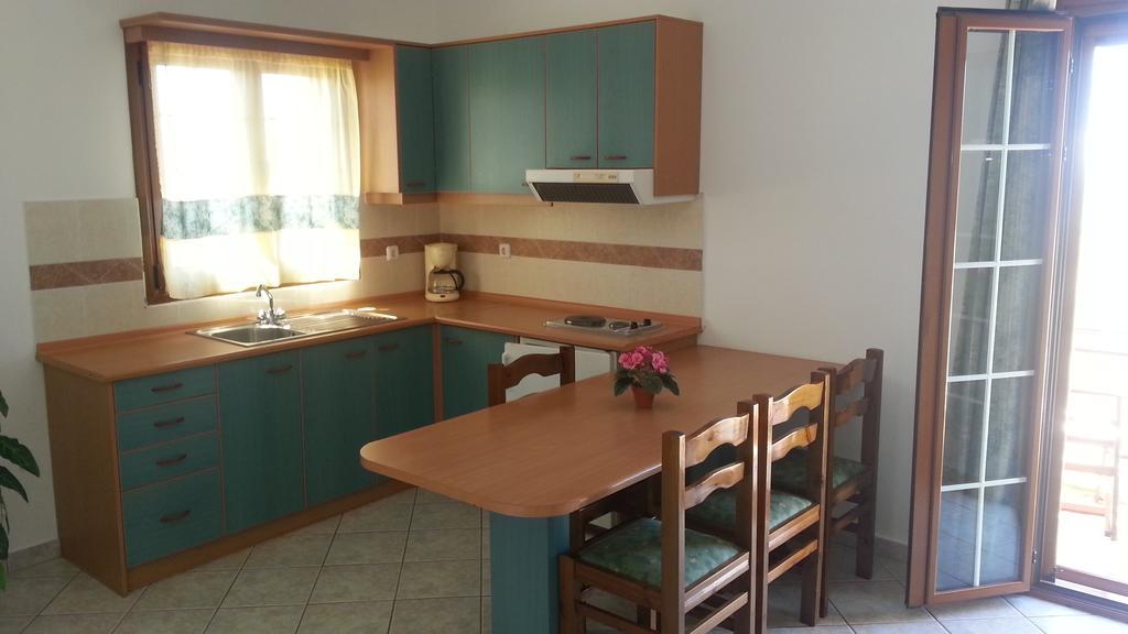 Kondoliánika Cerigo House 아파트 외부 사진